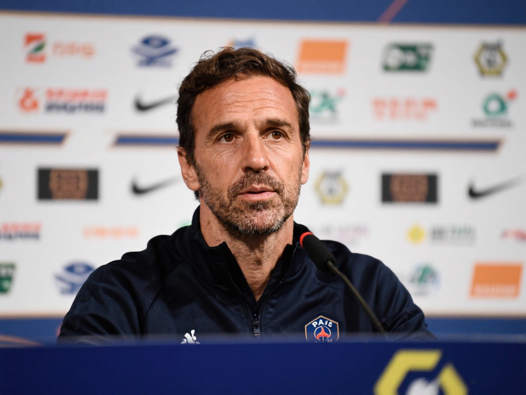 如羽毛球和 如羽毛球和