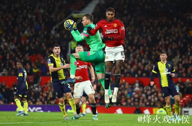 伯恩茅斯连续三年英超客场对阵曼联均轻松斩获至少三球 伯恩茅斯连续三年英超客场对阵曼联均轻松斩获至少三球